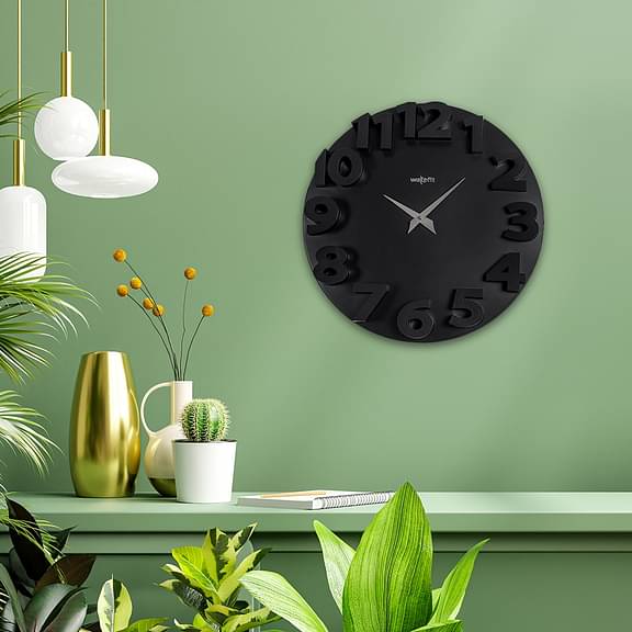 Wakefit Black Beauty Wall Clock